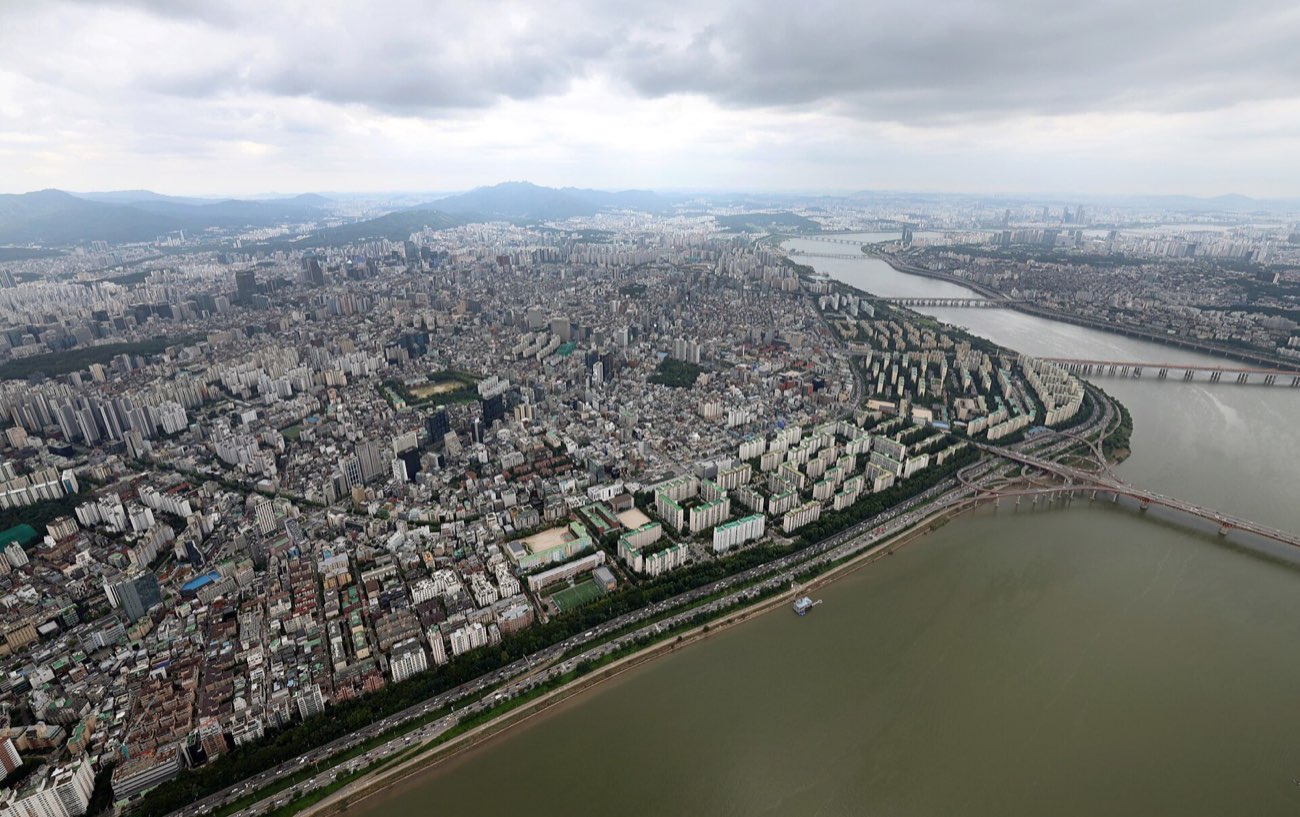 Han River and Seoul skyline